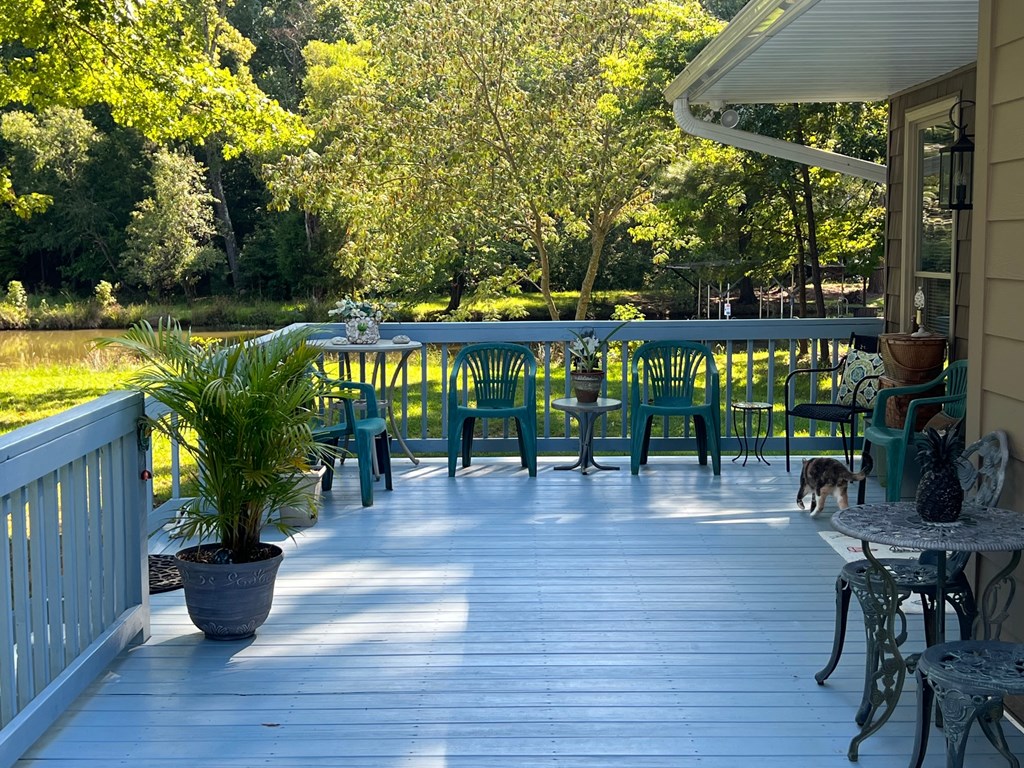 227 Cove Road Greenwood, SC 29646 - Photo 5 of 34 Gallery Image 5