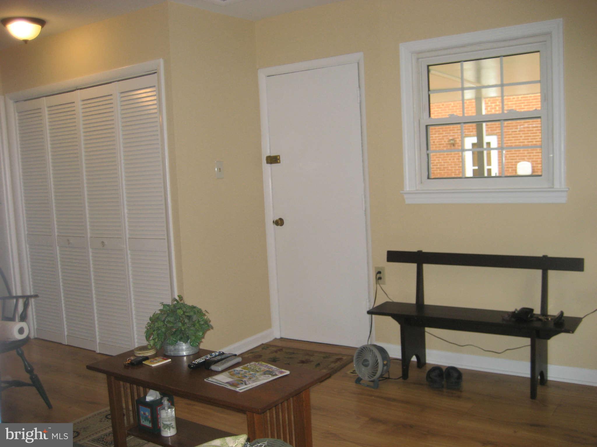 7403 Chatham Street Springfield, VA 22151 - Photo 5 of 13 Family Room