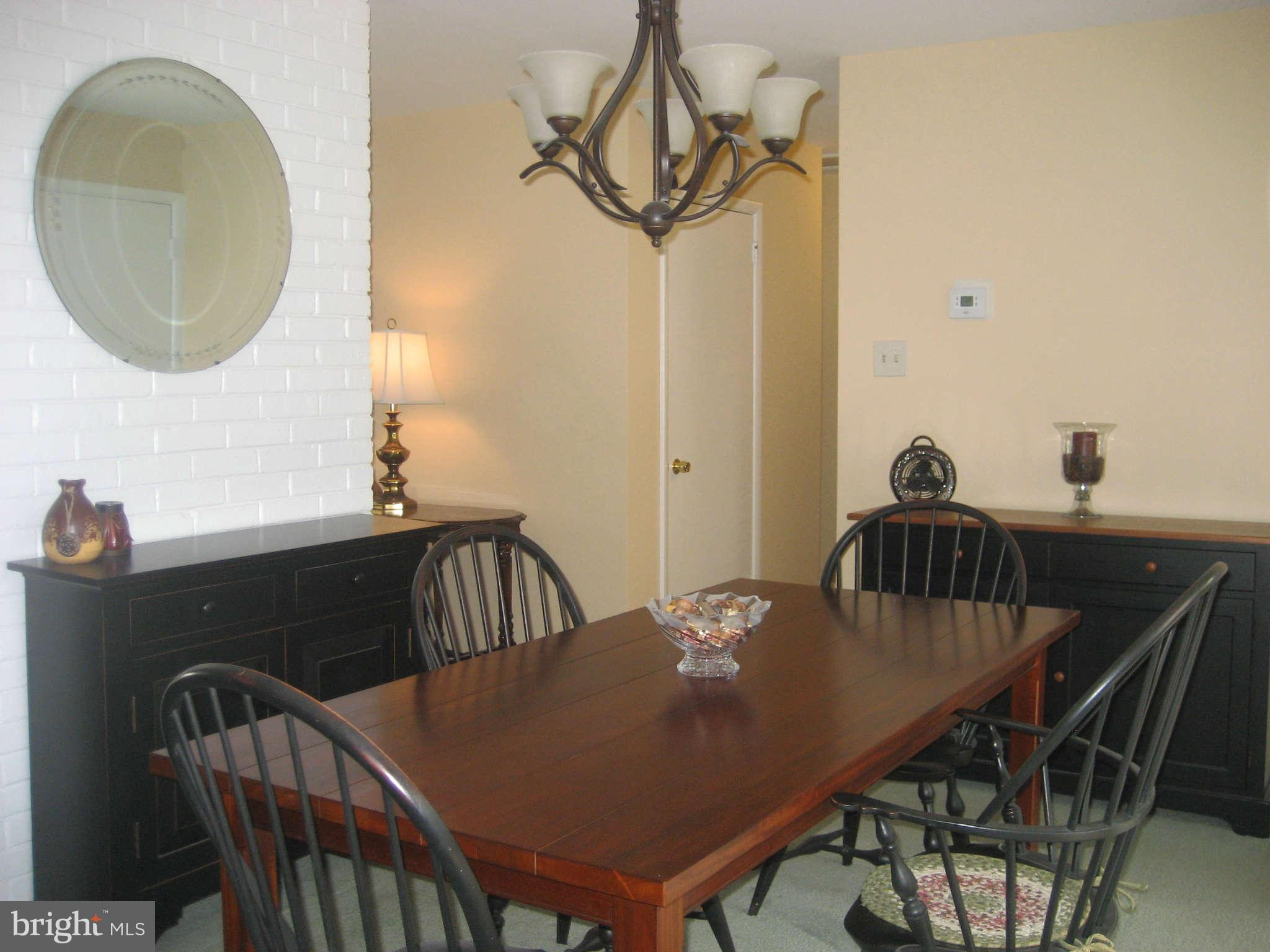 7403 Chatham Street Springfield, VA 22151 - Photo 7 of 13 Dining Room