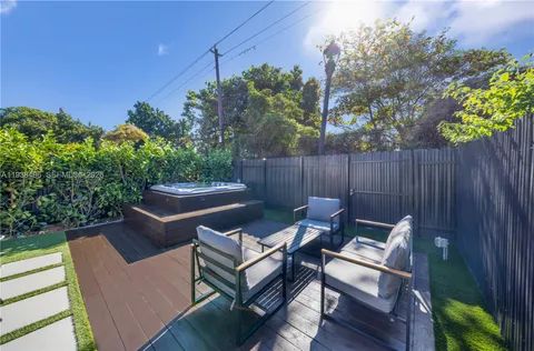 $1,375,000 | 166 Northwest 41st Street, Miami, FL 33127