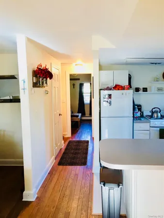 $2,500 | 7 Harbor View Road, Stony Brook, NY 11790