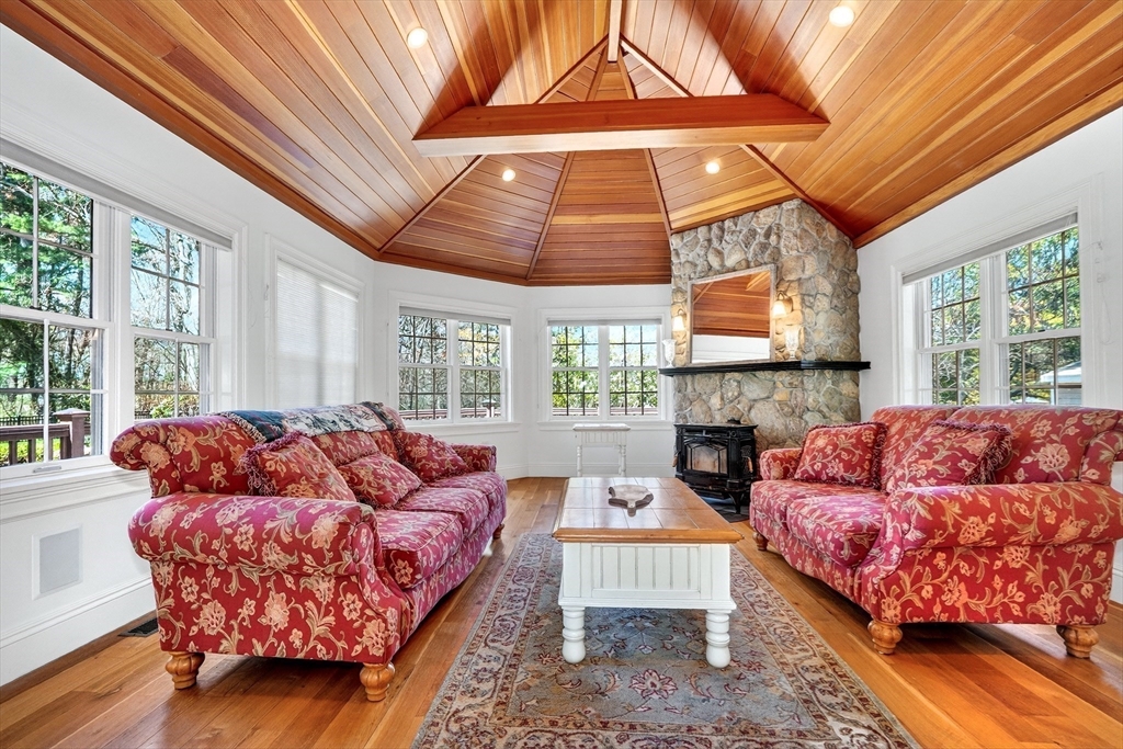 15 Spring Lane Westwood, MA 02090 - Photo 11 of 40 Gallery Image 11