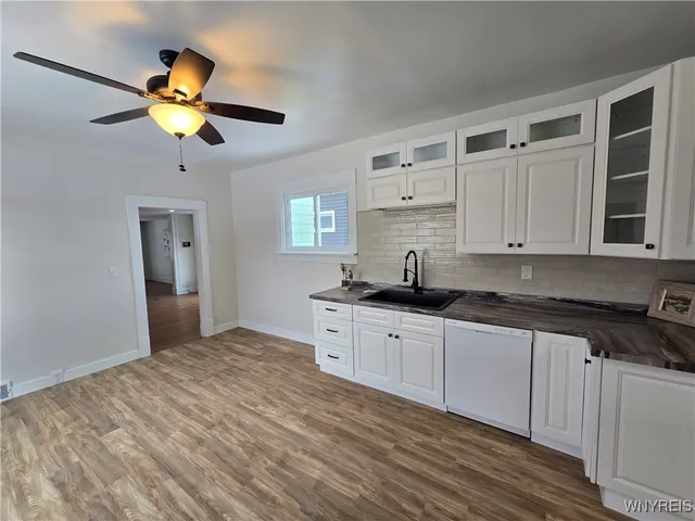 $1,800 | 33 Trowbridge Street, Buffalo, NY 14220