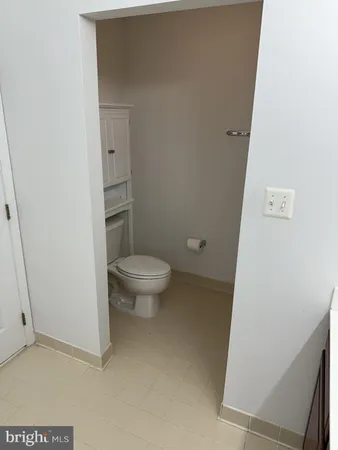 $3,000 | 25861 Kirkwood Square, Chantilly, VA 20152