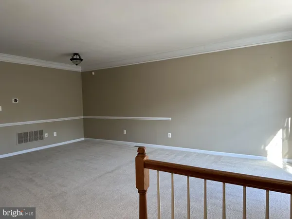 $3,000 | 25861 Kirkwood Square, Chantilly, VA 20152