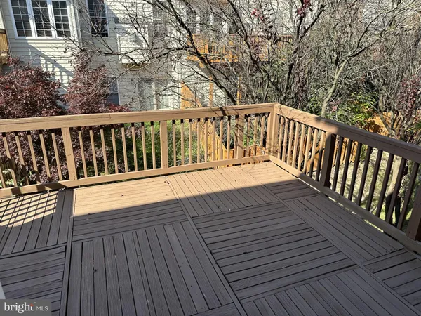 $3,000 | 25861 Kirkwood Square, Chantilly, VA 20152