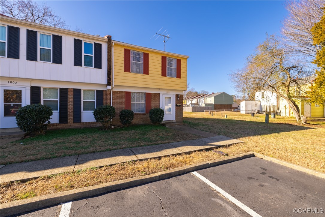 1801 Beaver Road Highland Springs, VA 23075 - Photo 4 of 28 View of front facade with a front lawn