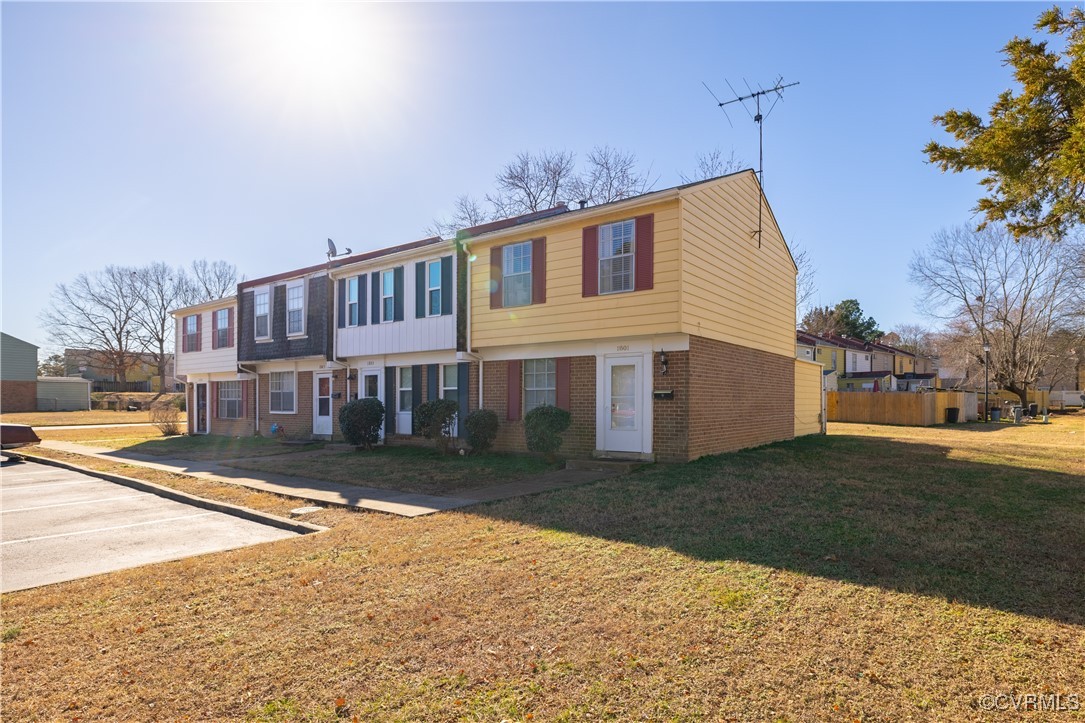 1801 Beaver Road Highland Springs, VA 23075 - Photo 5 of 28 View of front of home featuring a front lawn