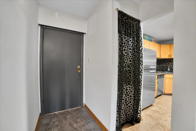 a view of walk in closet