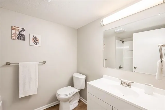 $237,450 | 9111 Vaughn Avenue, Raytown, MO 64138