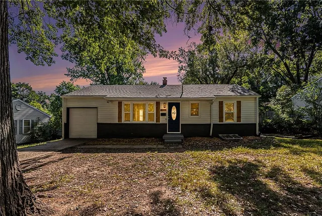 $237,450 | 9111 Vaughn Avenue, Raytown, MO 64138
