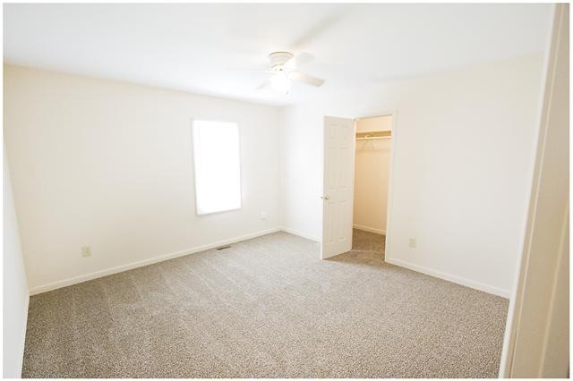 13 Cable Road Oak Grove, KY 42262 - Photo 4 of 7 an empty room with a bathroom