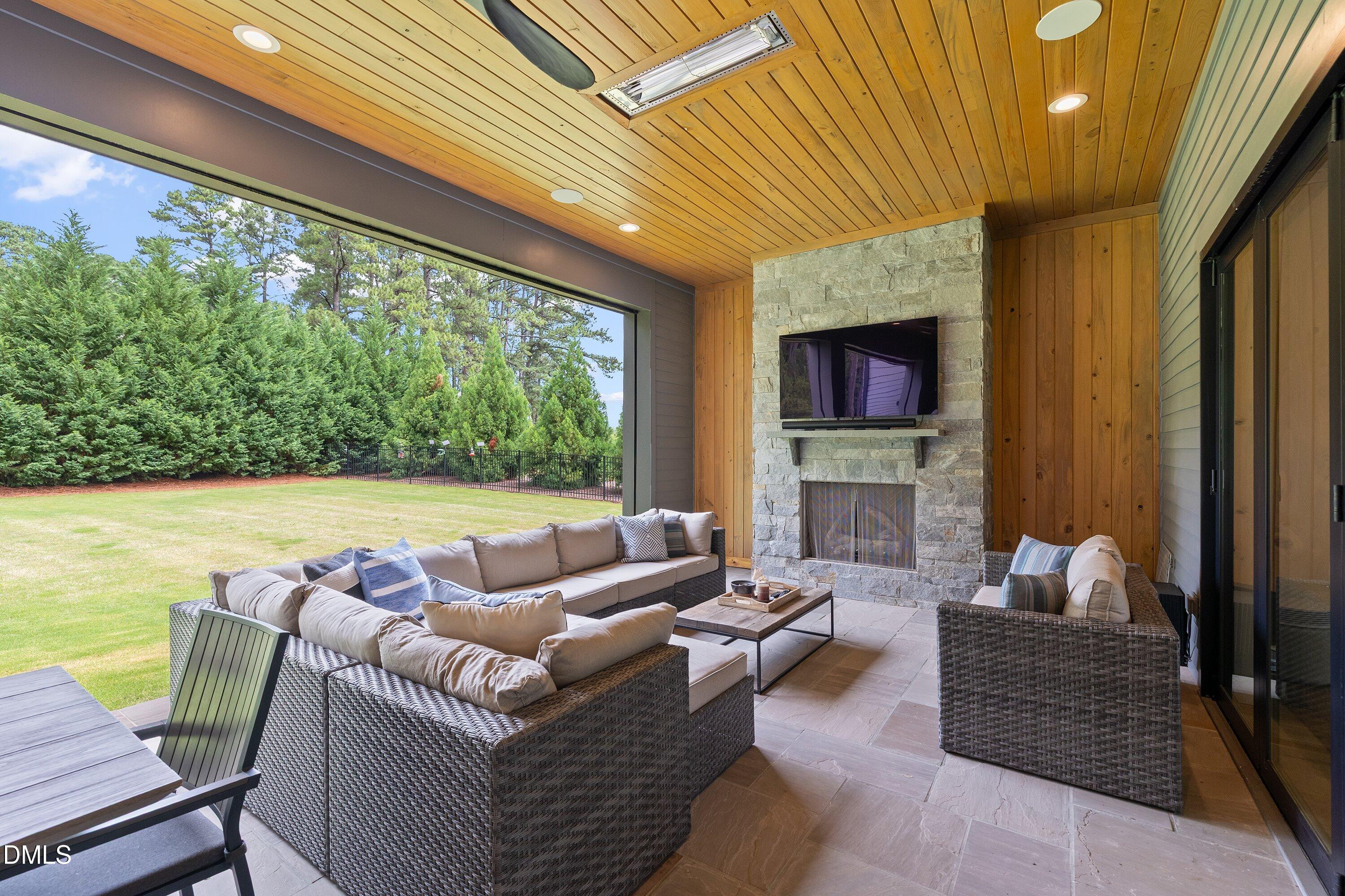 1640 Estate Valley Lane Raleigh, NC 27613 - Photo 36 of 46 117-1640 Estate Valley118 Temple_4514