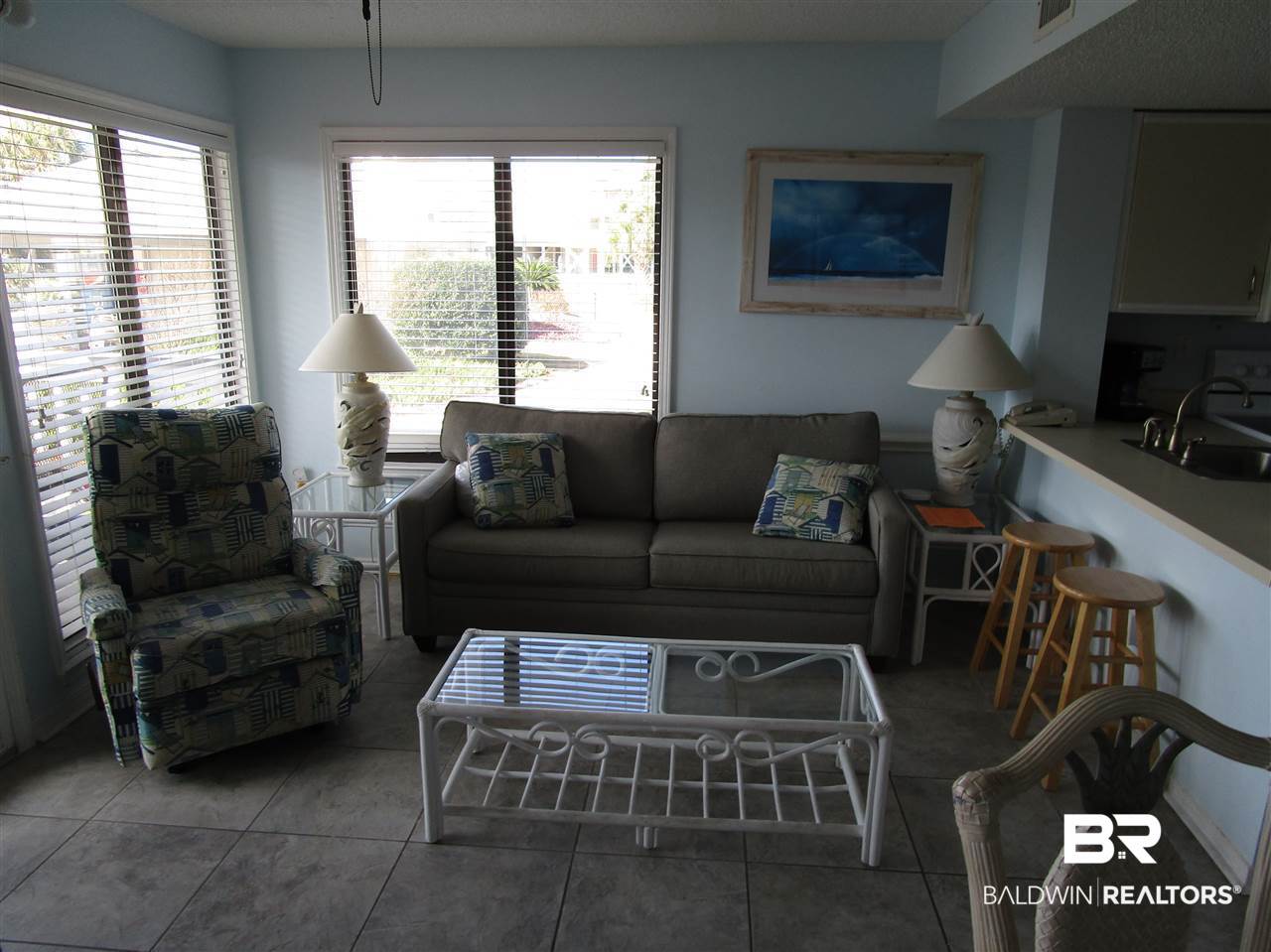 497 Plantation Road, Unit 1138 Gulf Shores, AL 36542 - Photo 3 of 15 Living Room