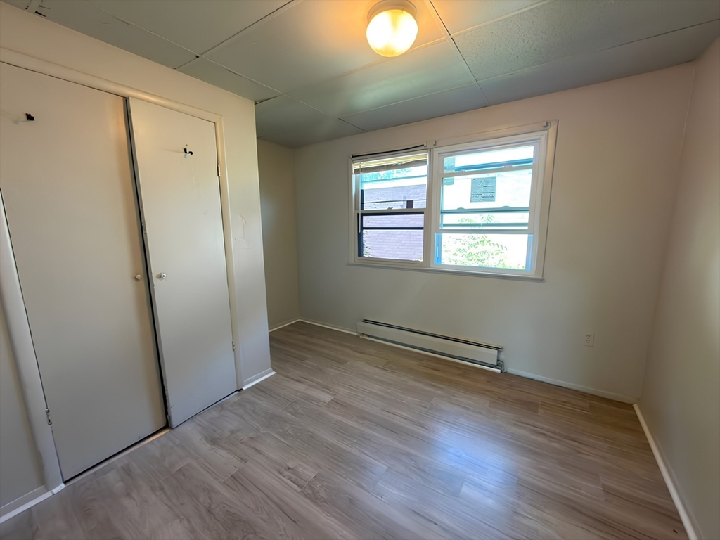 164-166 Woodlawn Street, Unit 3 Springfield, MA 01108 - Photo 8 of 14