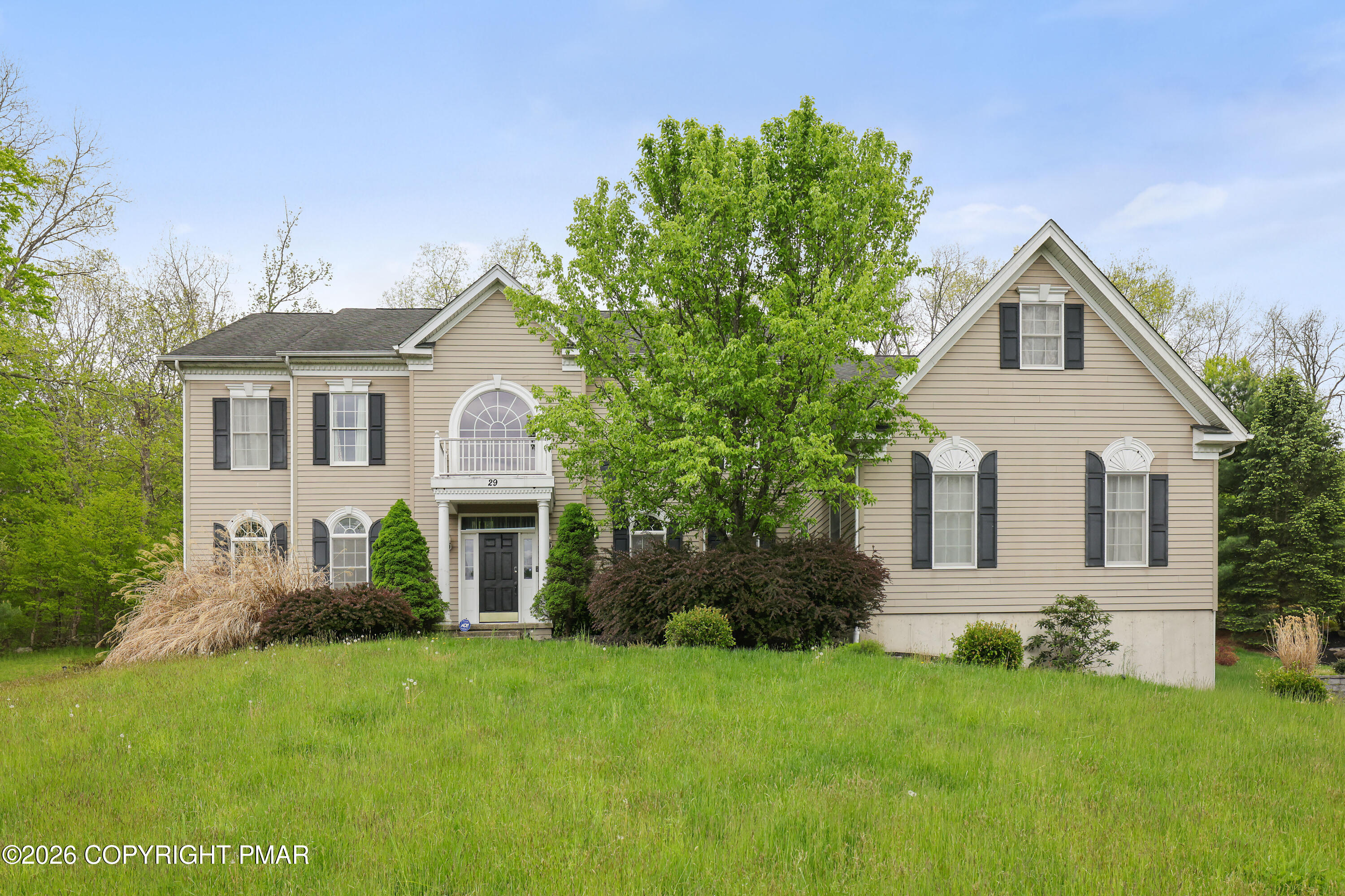 258 Rising Meadow Way East Stroudsburg, PA 18302 - Photo 1 of 67 01-RBP55761