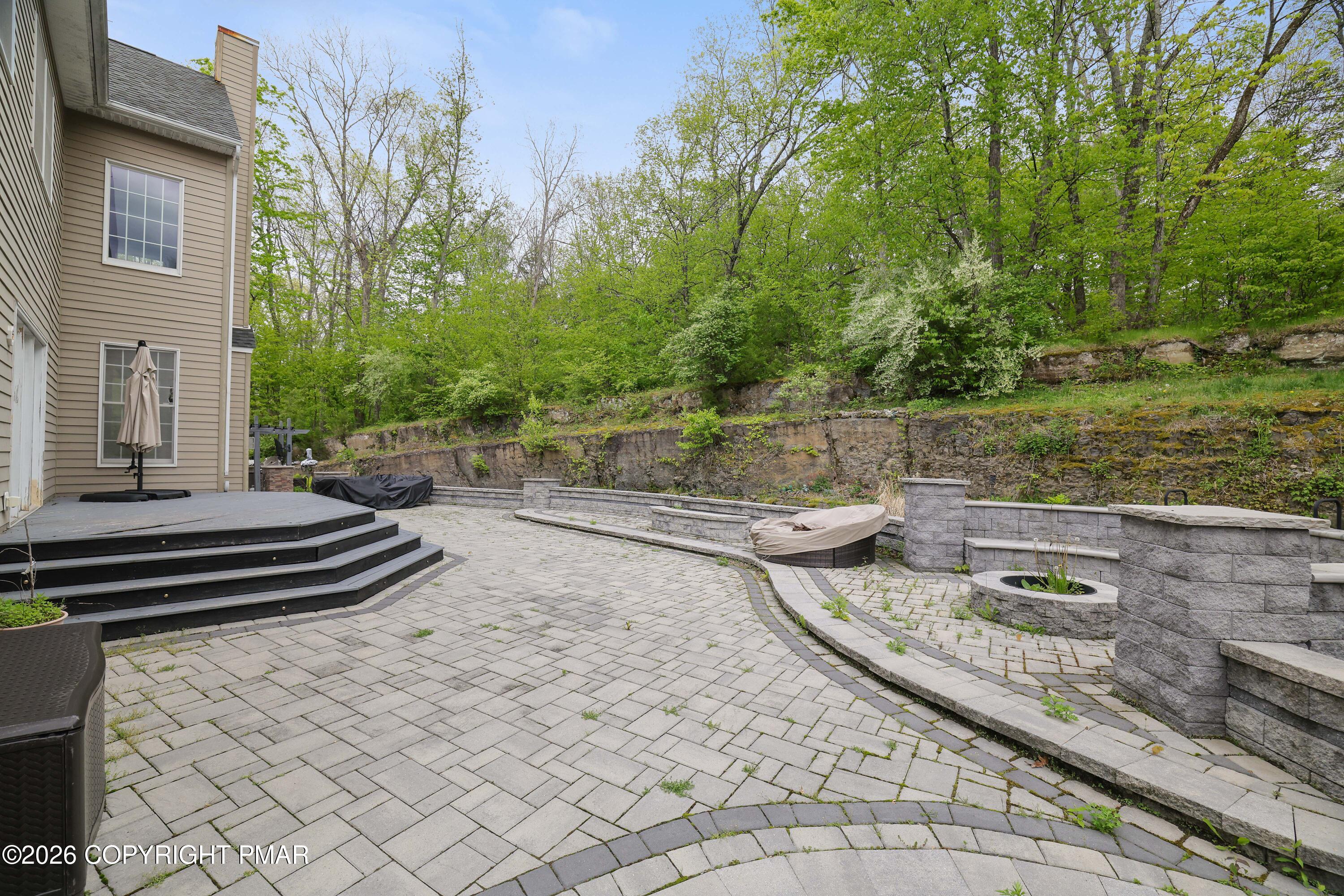 258 Rising Meadow Way East Stroudsburg, PA 18302 - Photo 13 of 67 13-RBP55816