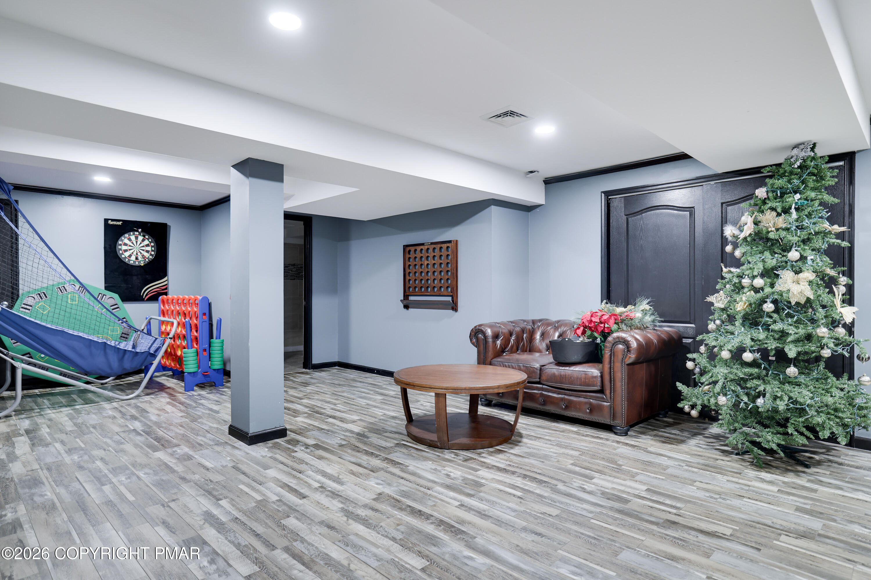 258 Rising Meadow Way East Stroudsburg, PA 18302 - Photo 42 of 67 42-RBP55965