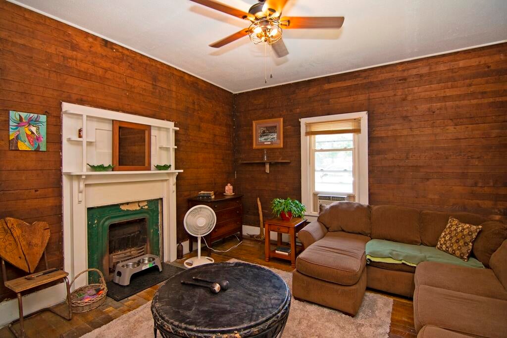 211 Oscar White Road Lansing, WV 25862 - Photo 51 of 101 Gallery Image 51