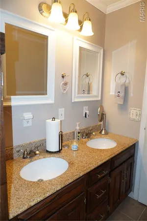 $299,900 | 31098 State Highway, Marble Hill, MO 63764