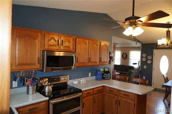 $299,900 | 31098 State Highway, Marble Hill, MO 63764