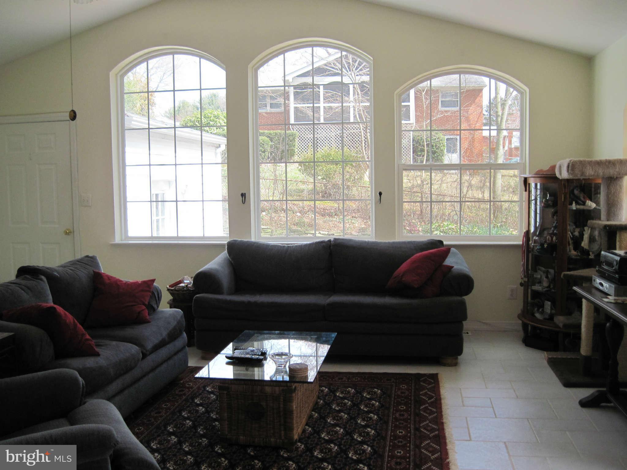 5312 Moultrie Road Springfield, VA 22151 - Photo 5 of 22 Family Room
