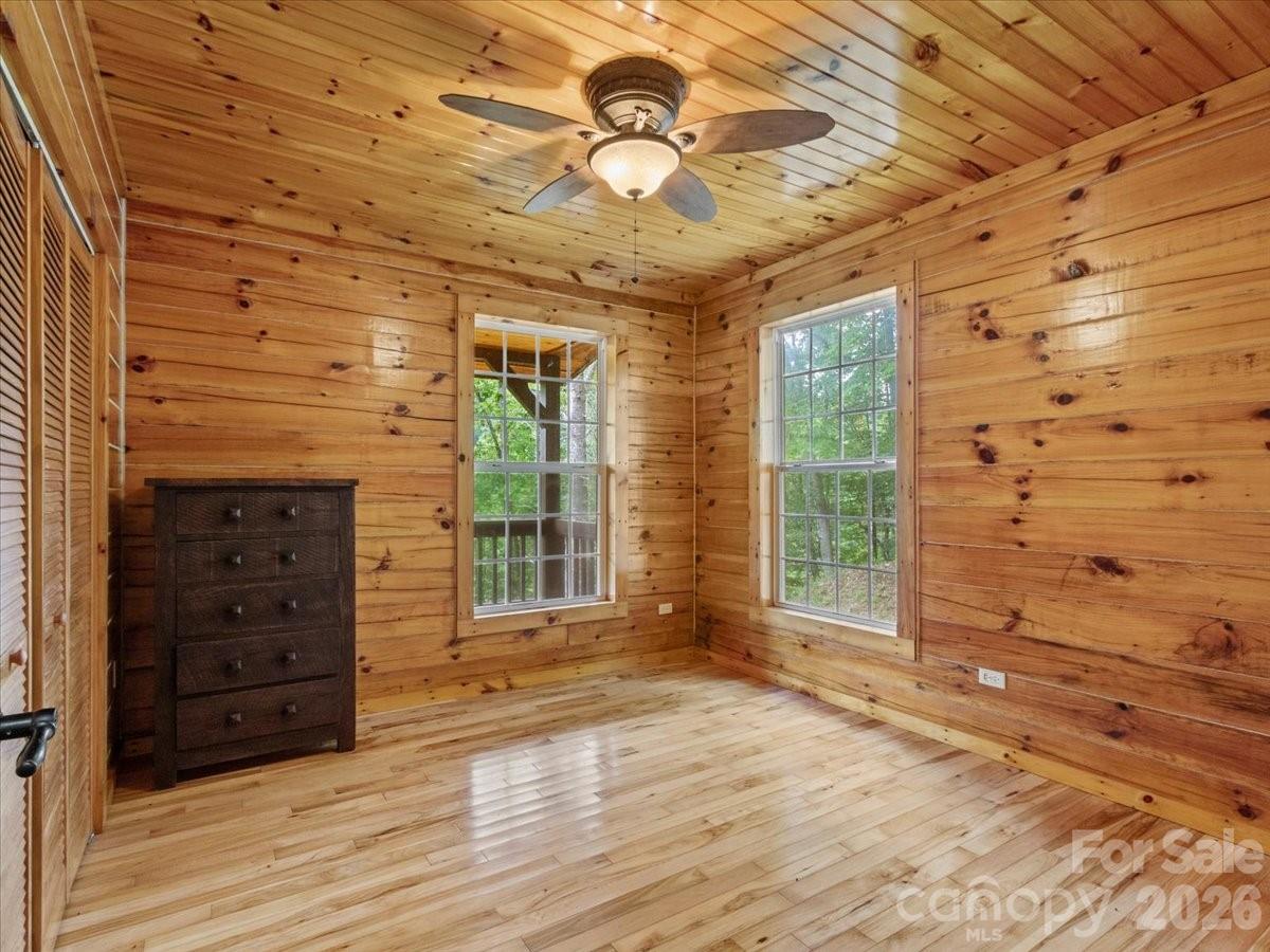 439 Upper Pig Pen Road Green Mountain, NC 28740 - Photo 23 of 28