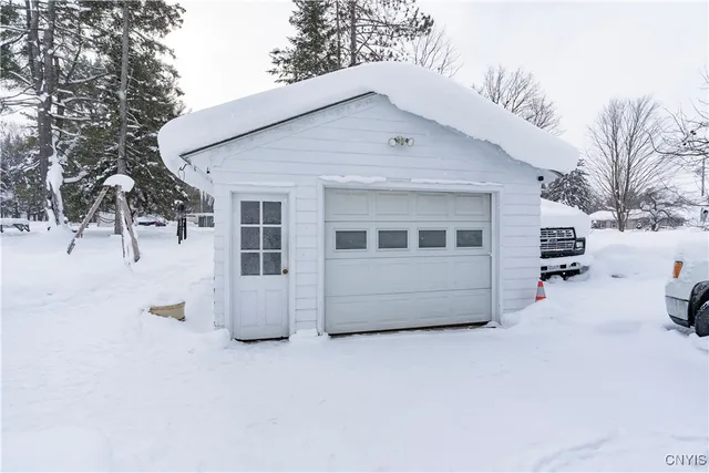 $189,900 | 9723 Highway 126, New Bremen, NY 13620