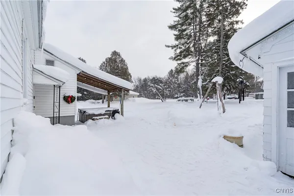 $179,900 | 9723 Highway 126, New Bremen, NY 13620