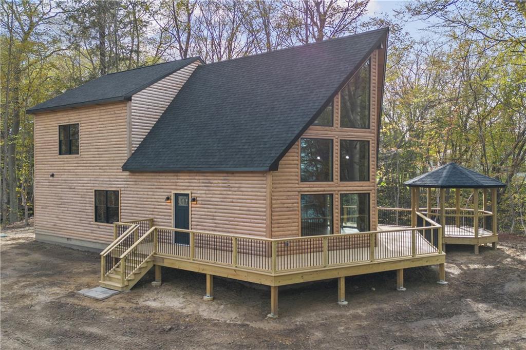8498 East Lake Road Erie, PA 16511 - Photo 5 of 37