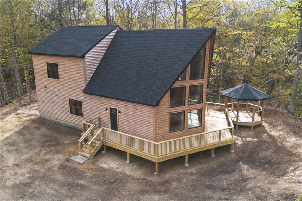 8498 East Lake Road Erie, PA 16511 - Photo 6 of 37
