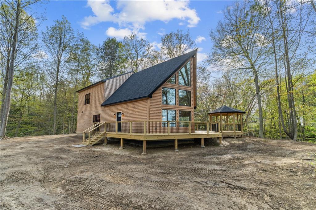 8498 East Lake Road Erie, PA 16511 - Photo 7 of 37