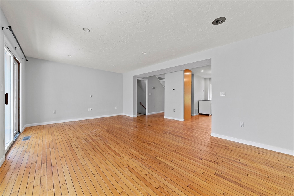 52 River Street, Unit 52 Newton, MA 02465 - Photo 13 of 25
