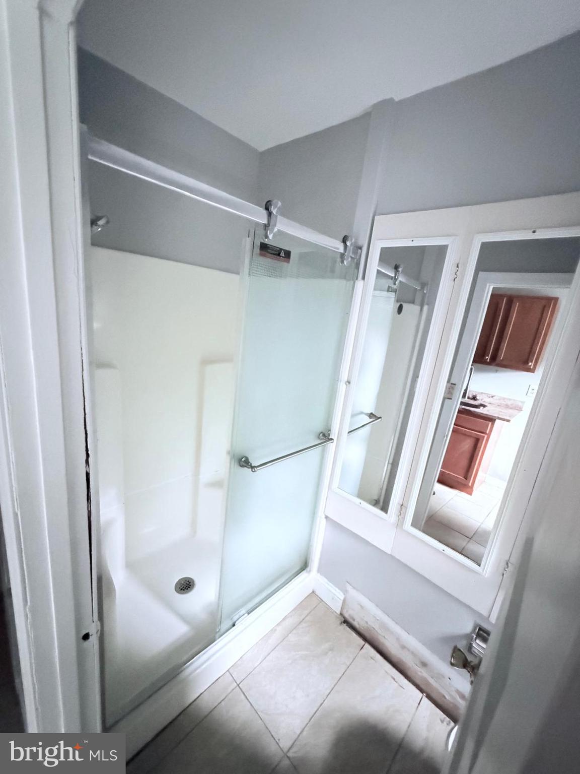 7315 Oxon Hill Road Oxon Hill, MD 20745 - Photo 5 of 12 a view of walk in closet