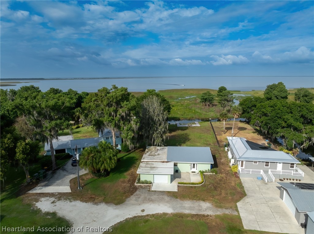 102 Squirrel Point Lorida, FL 33857 - Photo 2 of 47