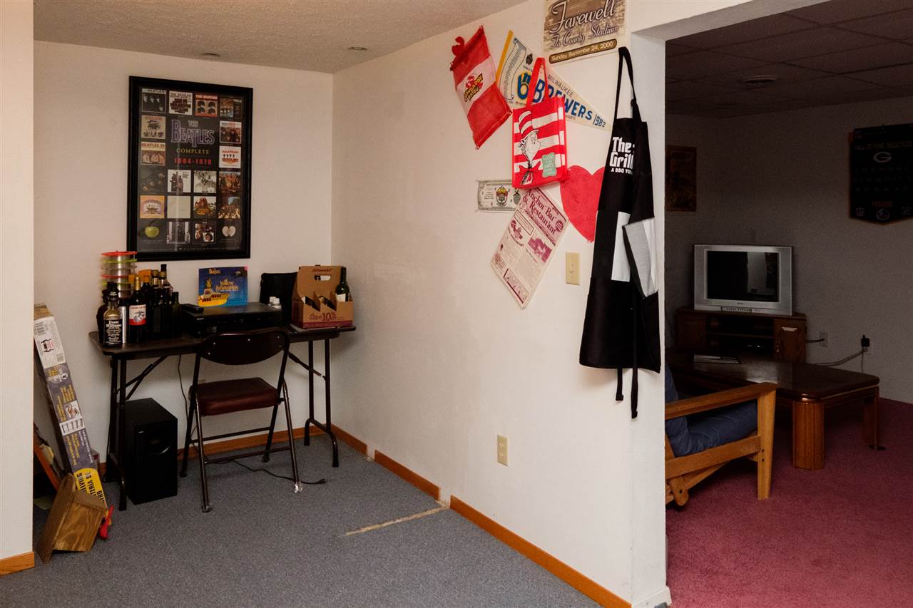 4115 Tesa Road Rockford, IL 61109 - Photo 17 of 21 Gallery Image 17