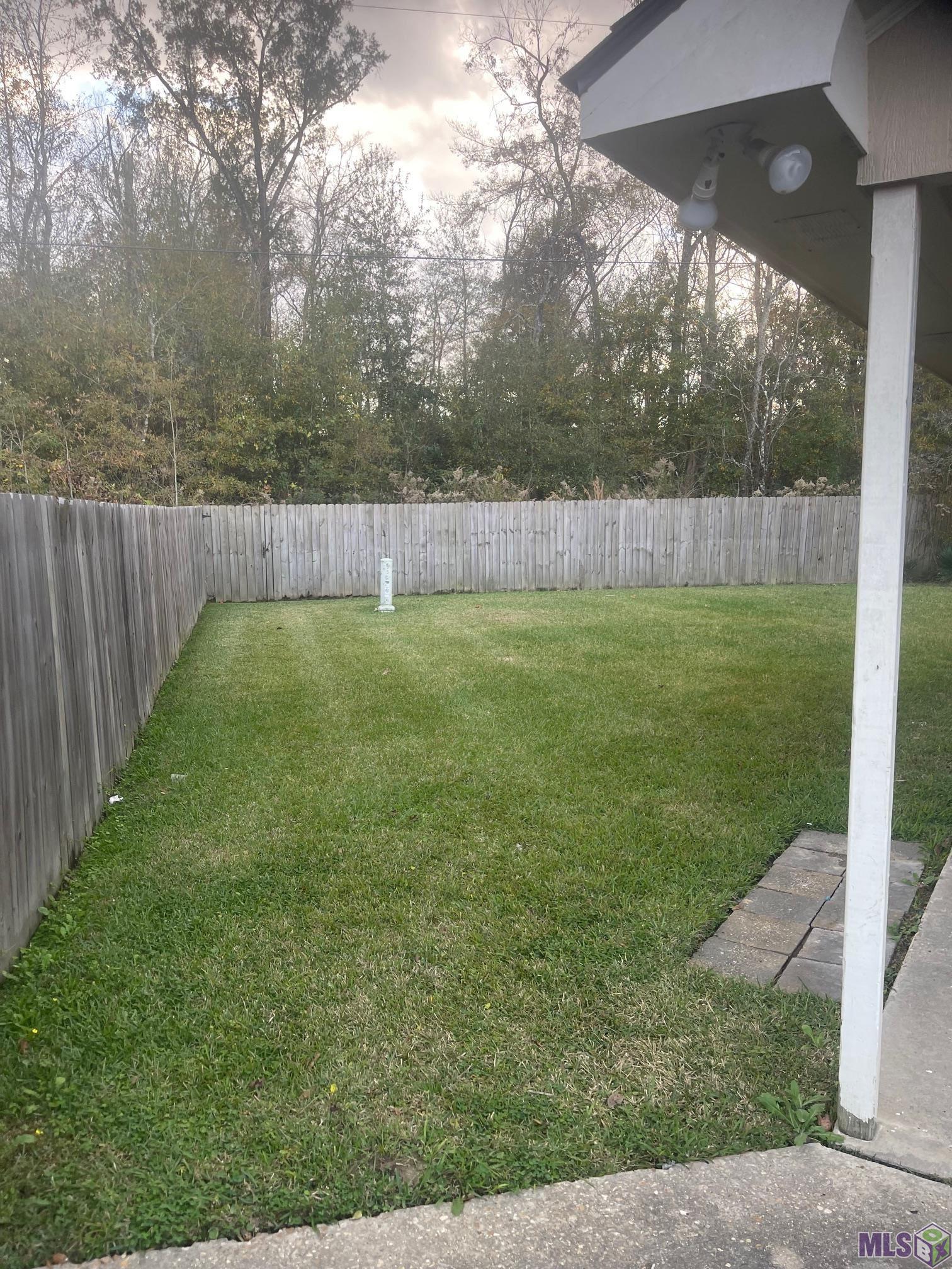 12972 Rambling Oaks Avenue Baton Rouge, LA 70818 - Photo 19 of 26