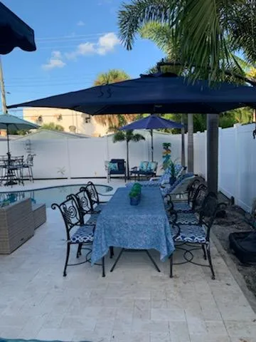 $10,500 | 110 South Palmway, Lake Worth Beach, FL 33460