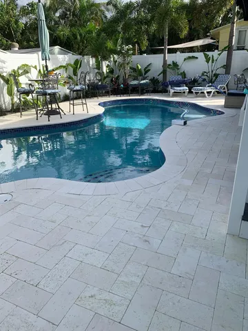 $10,500 | 110 South Palmway, Lake Worth Beach, FL 33460