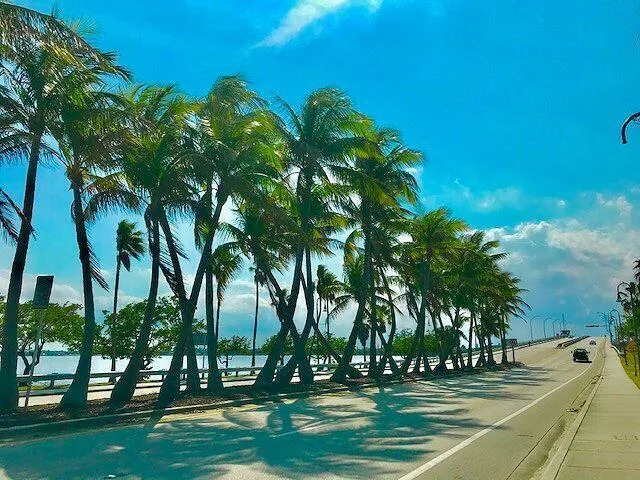 $10,500 | 110 South Palmway, Lake Worth Beach, FL 33460