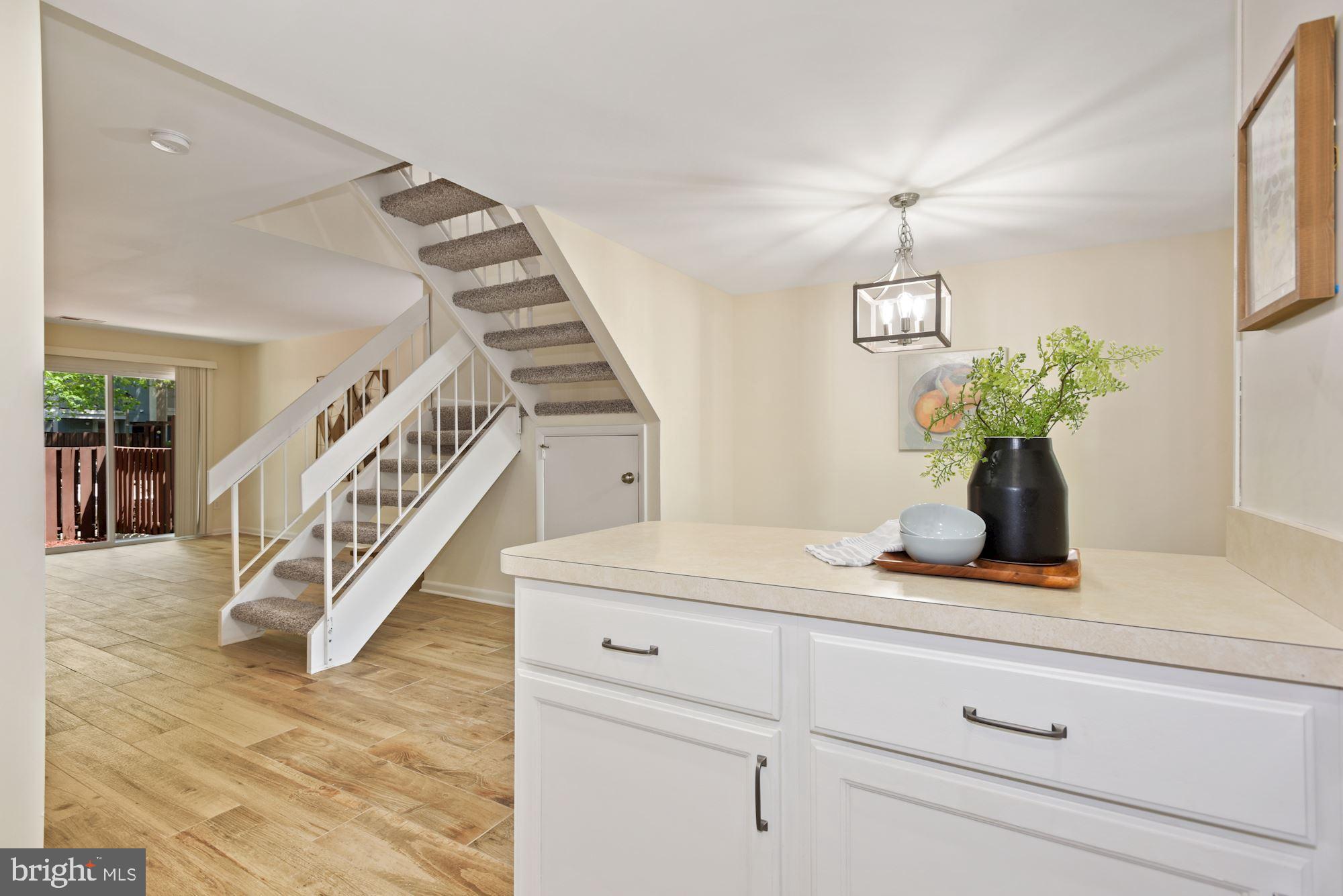 2370 Southgate Square Reston, VA 20191 - Photo 15 of 35