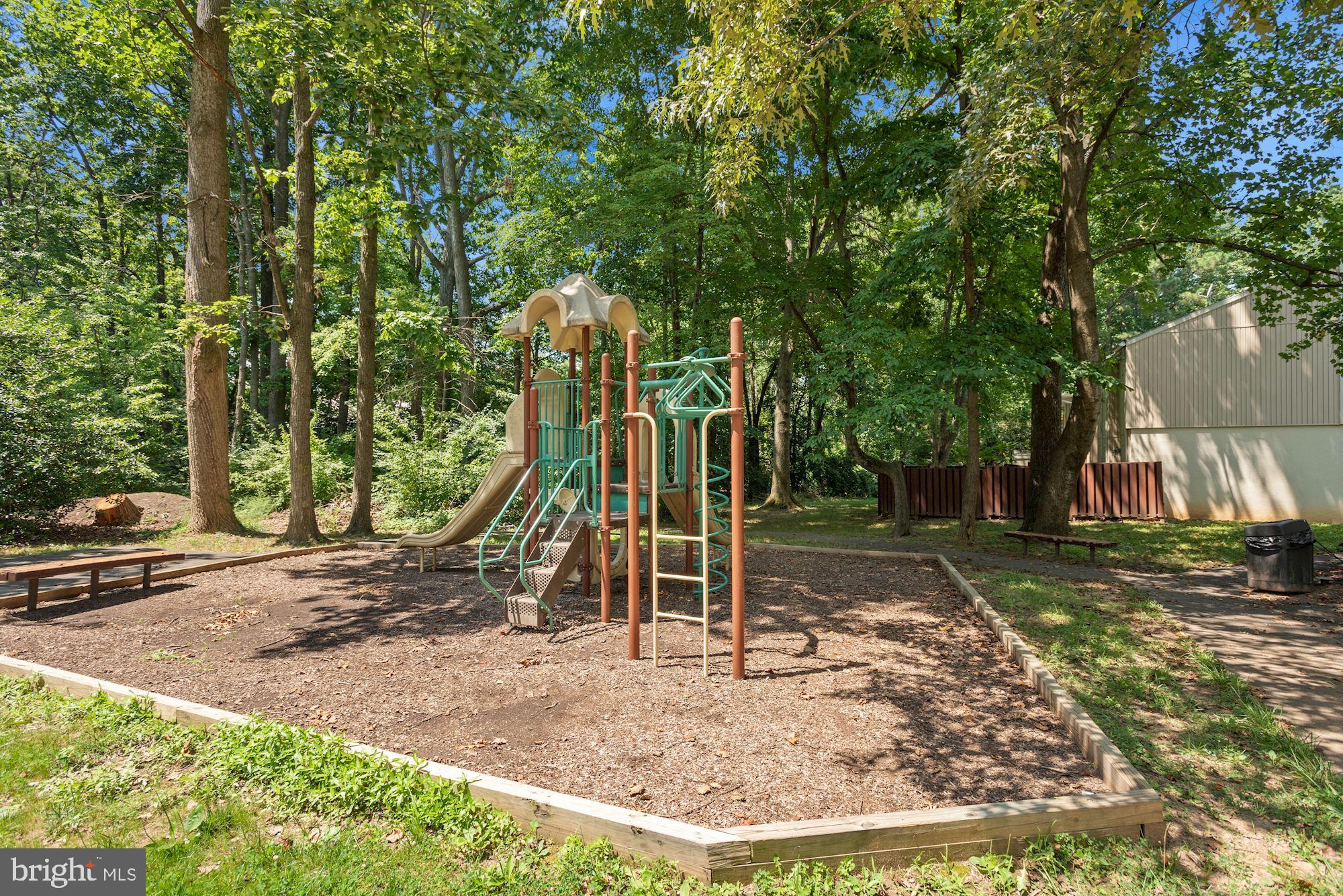 2370 Southgate Square Reston, VA 20191 - Photo 32 of 35 great amenities