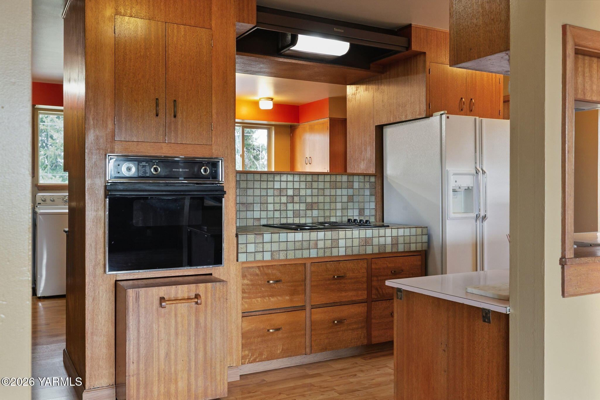 243 Collins Road Selah, WA 98942 - Photo 19 of 46 Kitchen with Custom Wood Cabinets