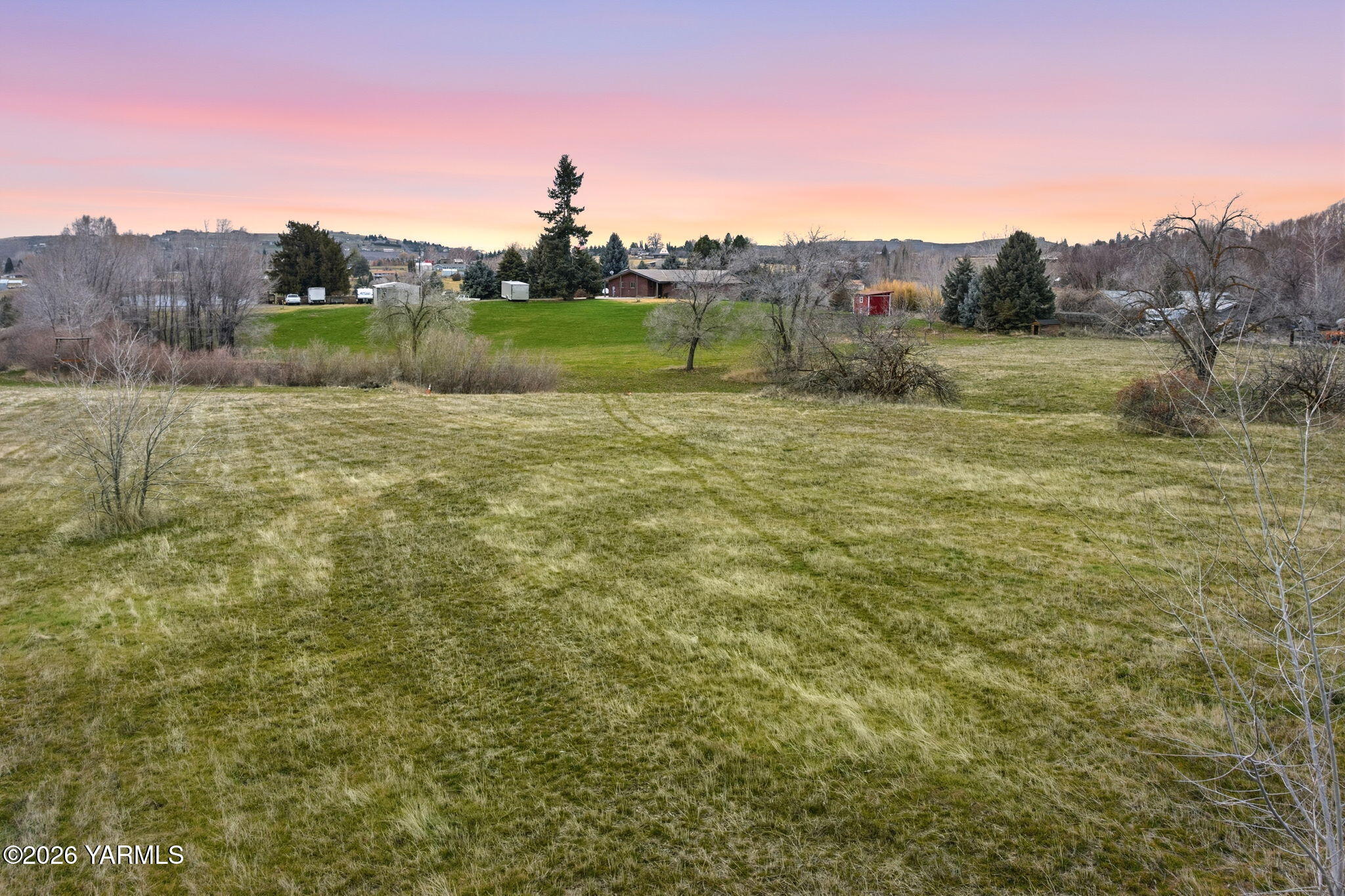 243 Collins Road Selah, WA 98942 - Photo 46 of 46 Looking Across the Property