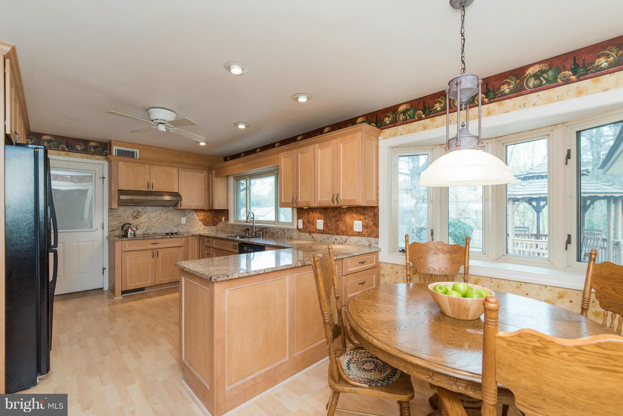 304 Farm Road Aberdeen, MD 21001 - Photo 13 of 30 Kitchen