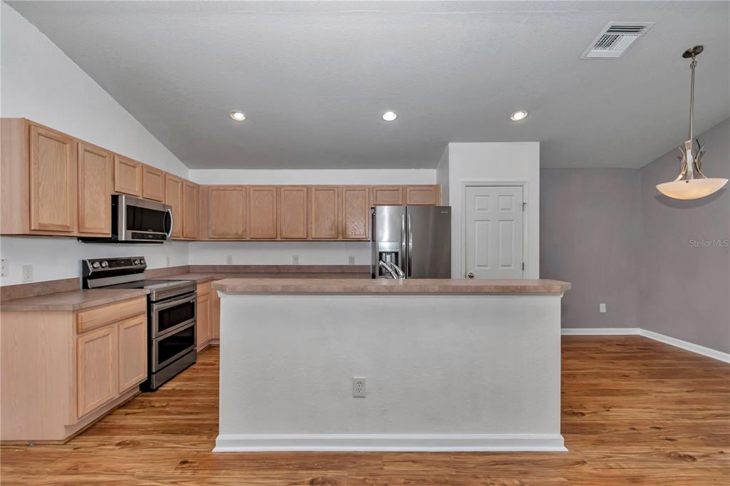 5535 Southwest 41st Street Ocala, FL 34474 - Photo 14 of 39