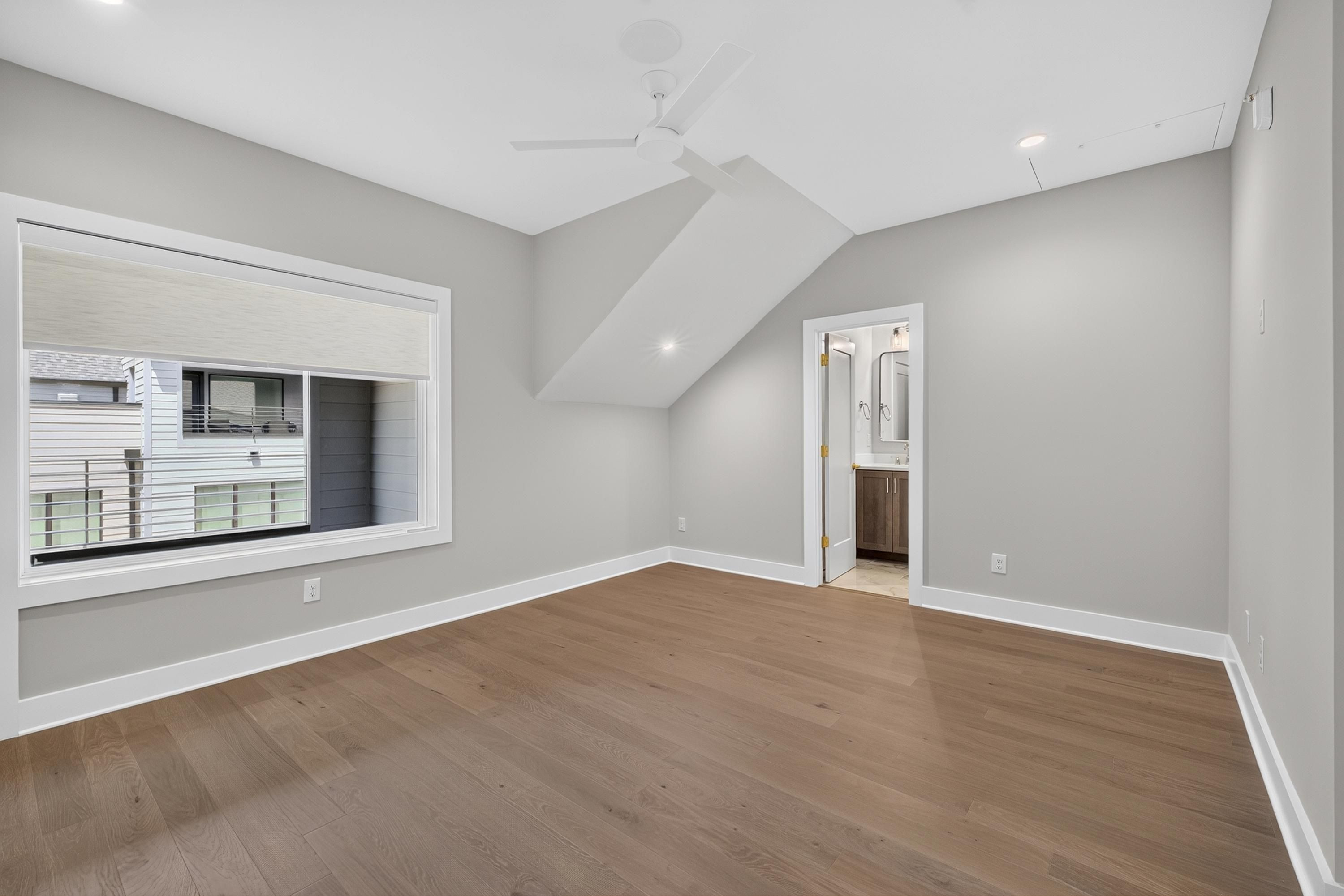 407 Chatham View Road Cary, NC 27511 - Photo 47 of 77 Upper BR with full bath
