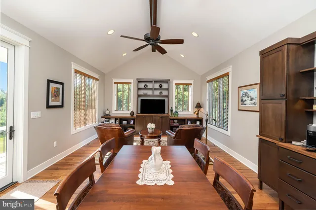 $925,000 | 1011 Stonehill Lane, Carlisle, PA 17015