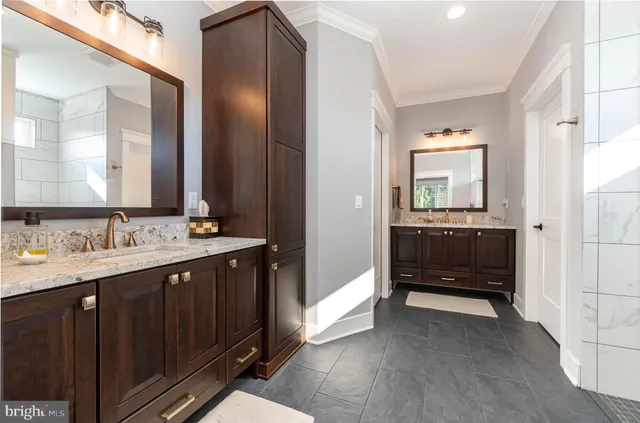 $925,000 | 1011 Stonehill Lane, Carlisle, PA 17015