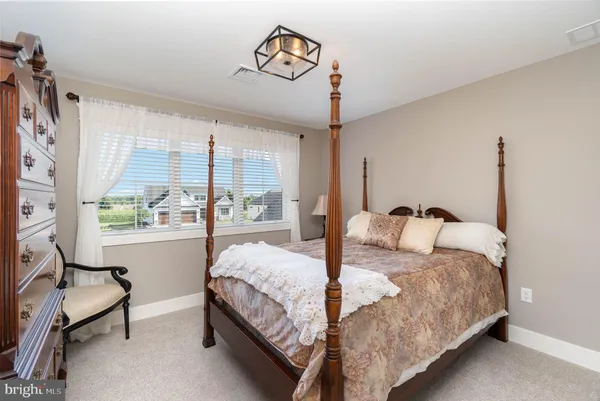 $899,000 | 1011 Stonehill Lane, Carlisle, PA 17015